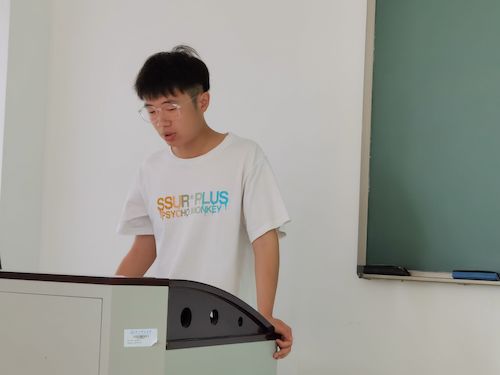 刘柯
