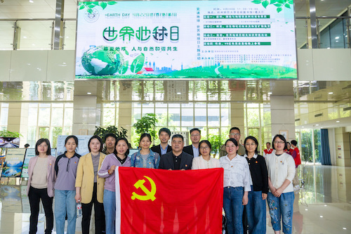 党支部合影