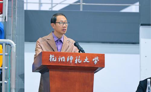 胡华 胡华